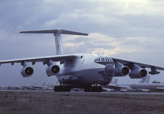 ILYUSHIN-76